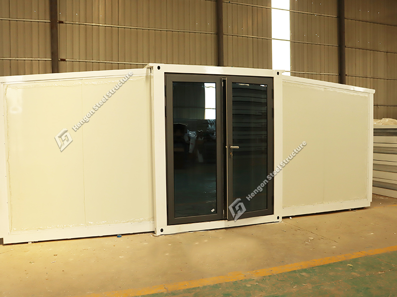 USA House pliable